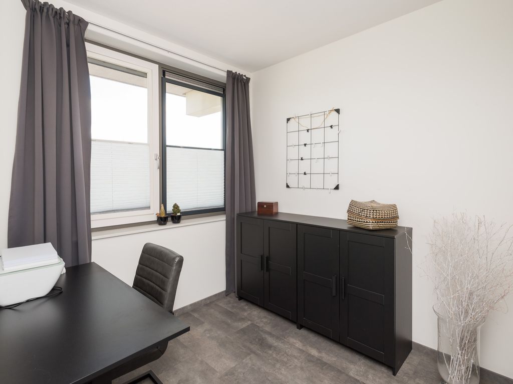 Amer 86, Barendrecht