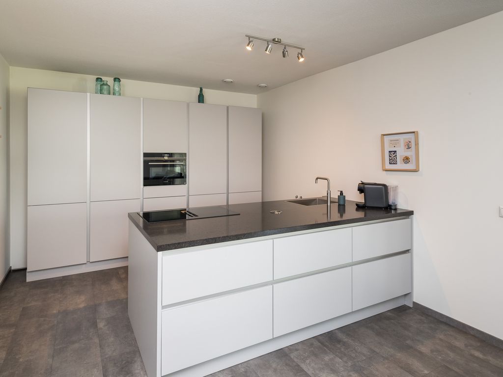 Amer 86, Barendrecht