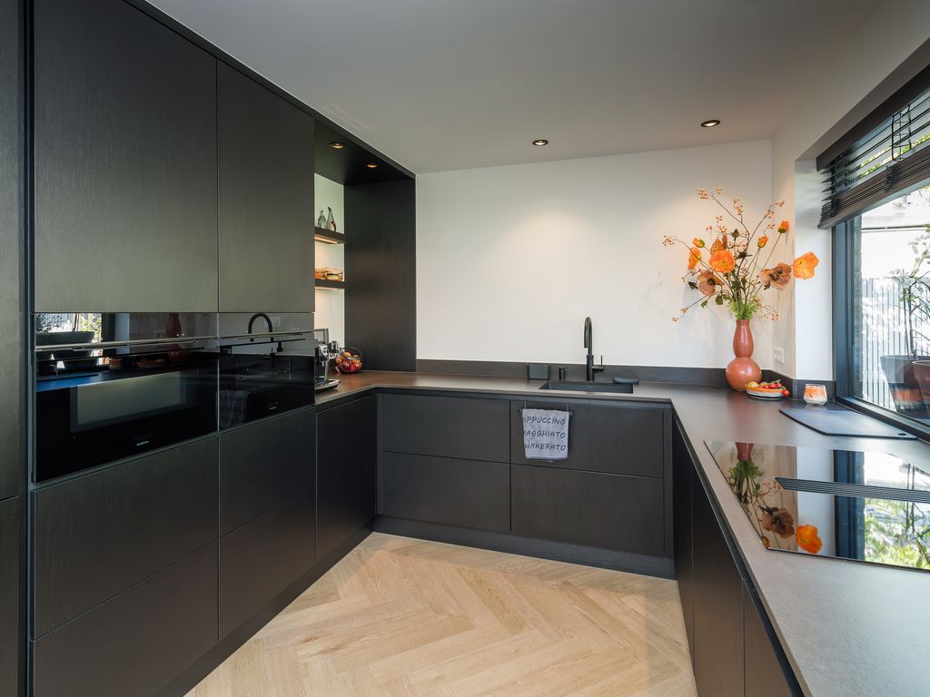 Van der Waalsstraat 40, Ridderkerk
