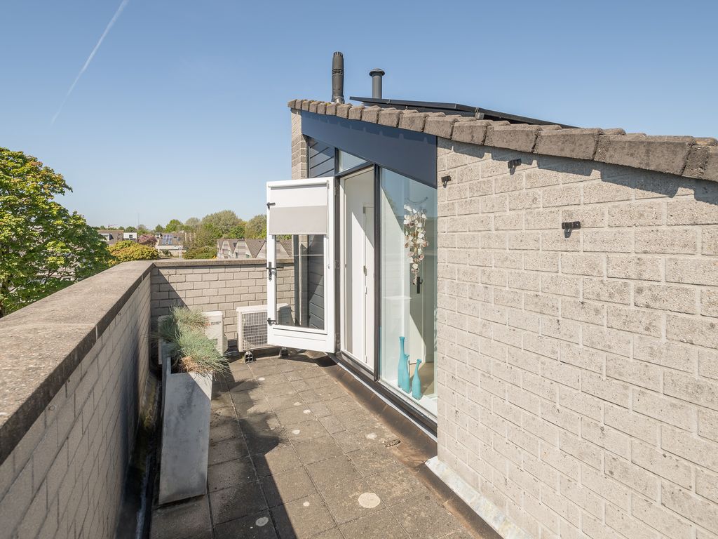 Van der Waalsstraat 40, Ridderkerk