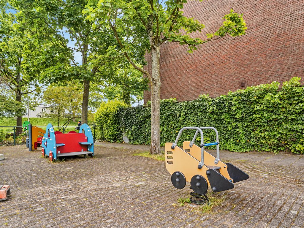 Korhoen 26, Ridderkerk