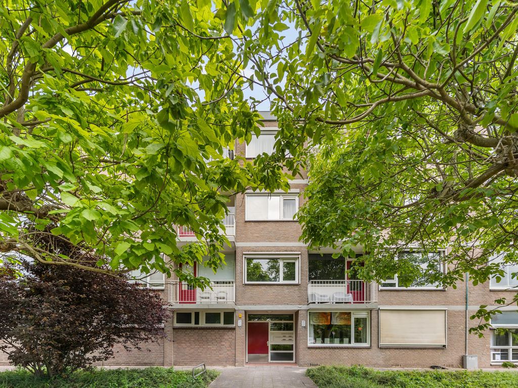 Burg de Zeeuwstraat 192, Ridderkerk