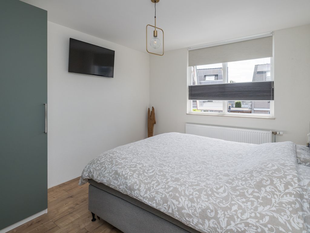 Clara Wichmannstraat 86, Ridderkerk