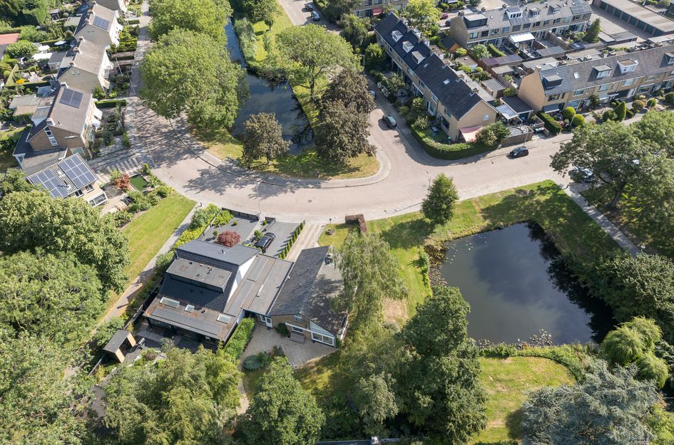 Klooslaan 1