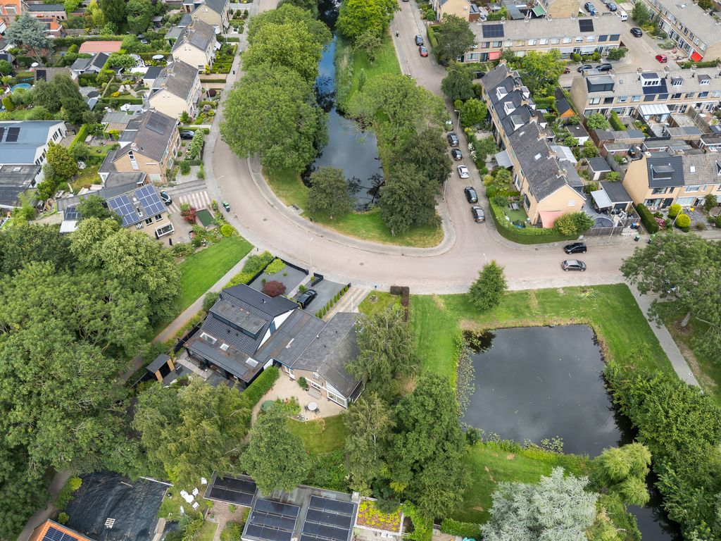 Klooslaan 1, Ridderkerk