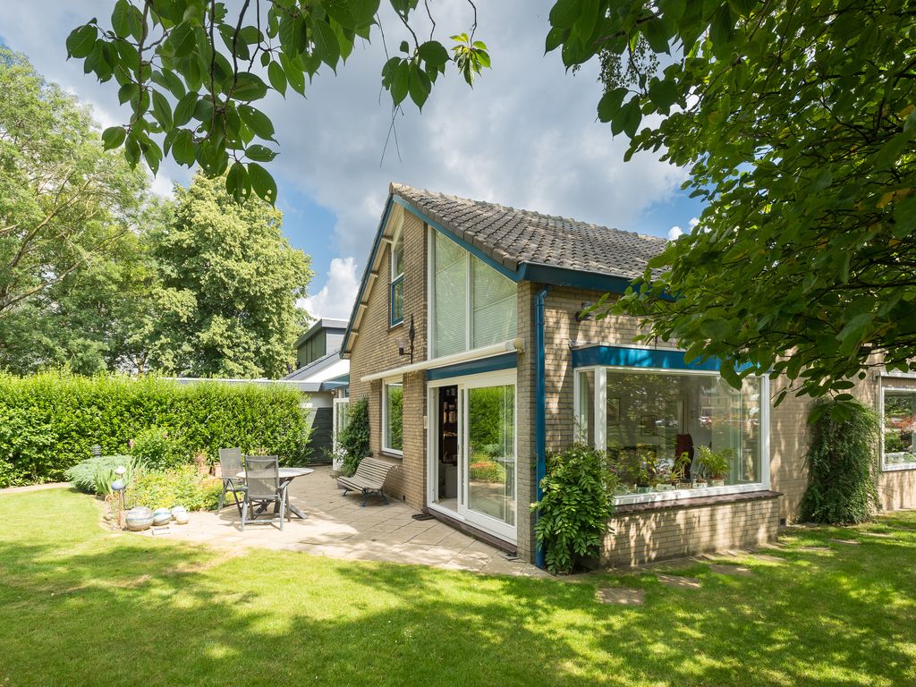 Klooslaan 1, Ridderkerk