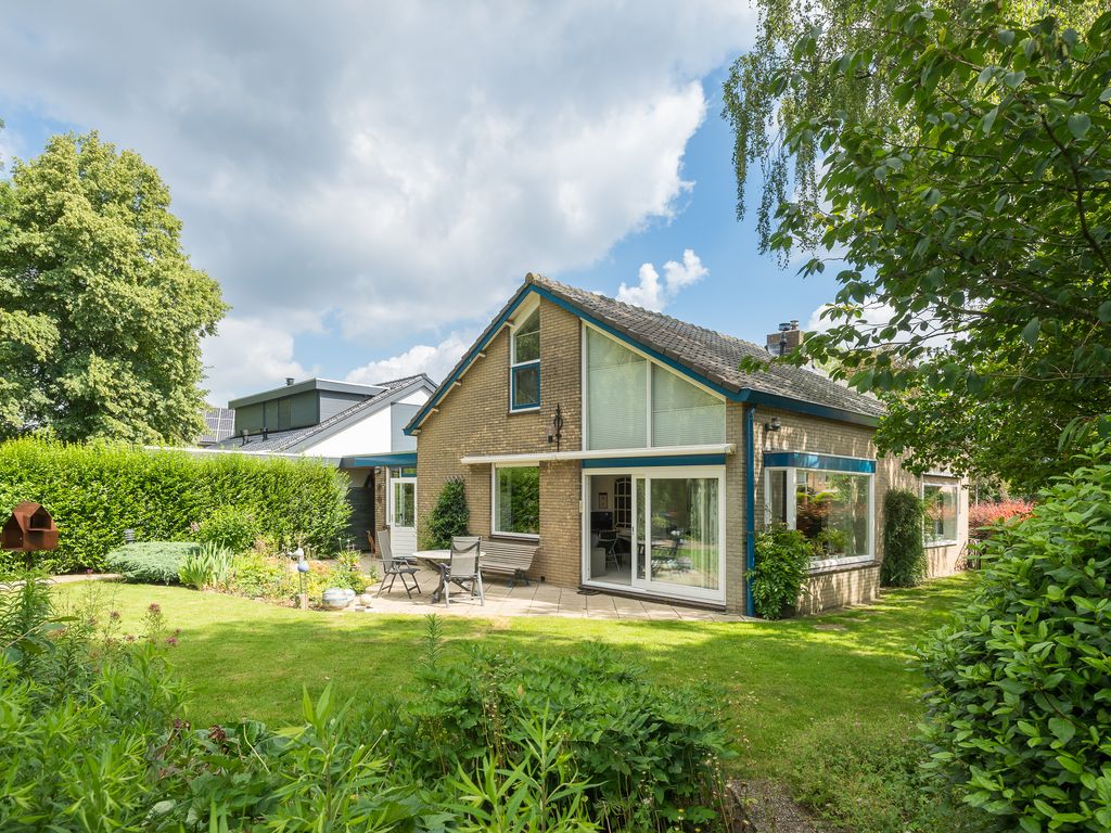 Klooslaan 1, Ridderkerk