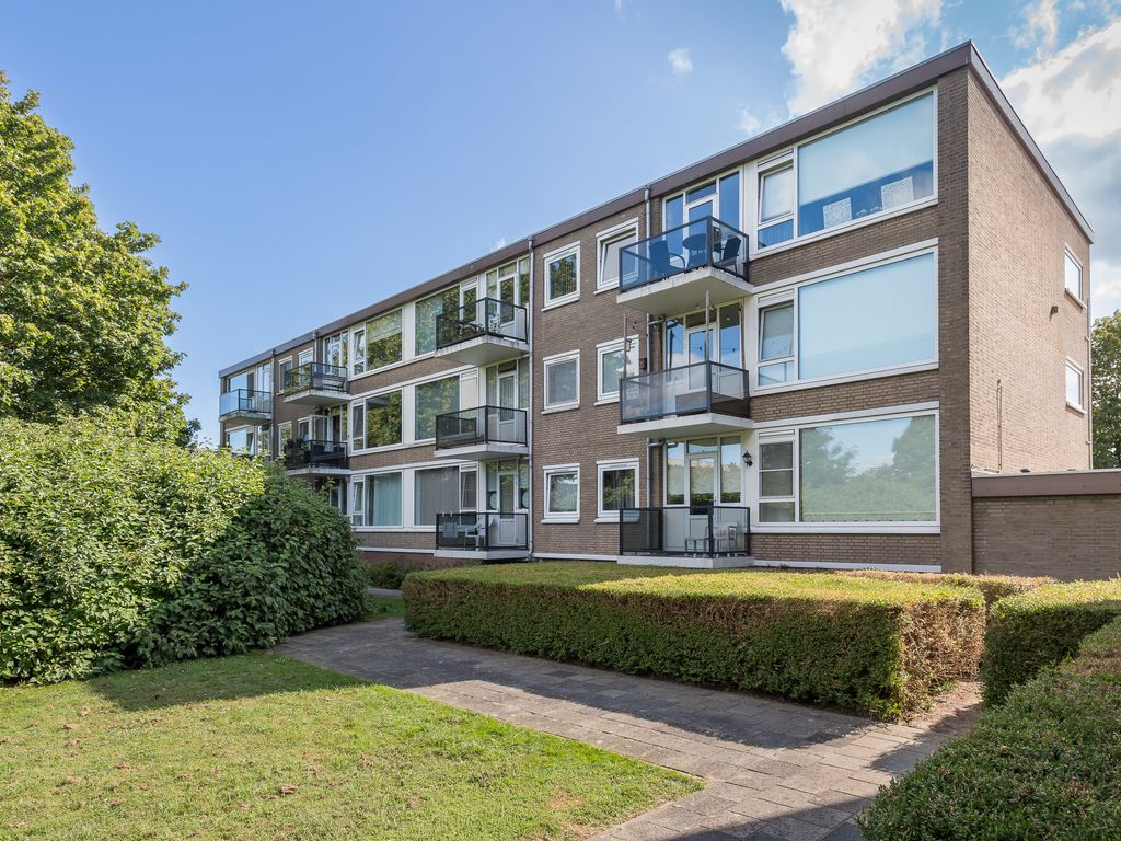 Burg de Zeeuwstraat 414, Ridderkerk