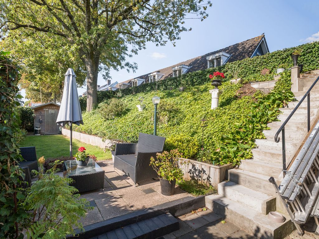 Westmolendijk 16, Ridderkerk