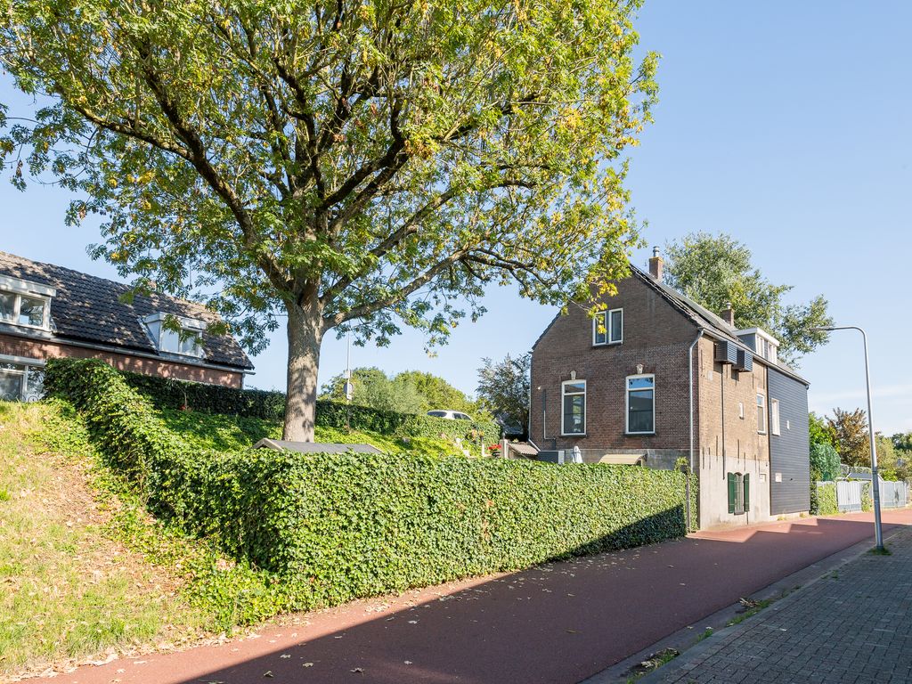 Westmolendijk 16, Ridderkerk