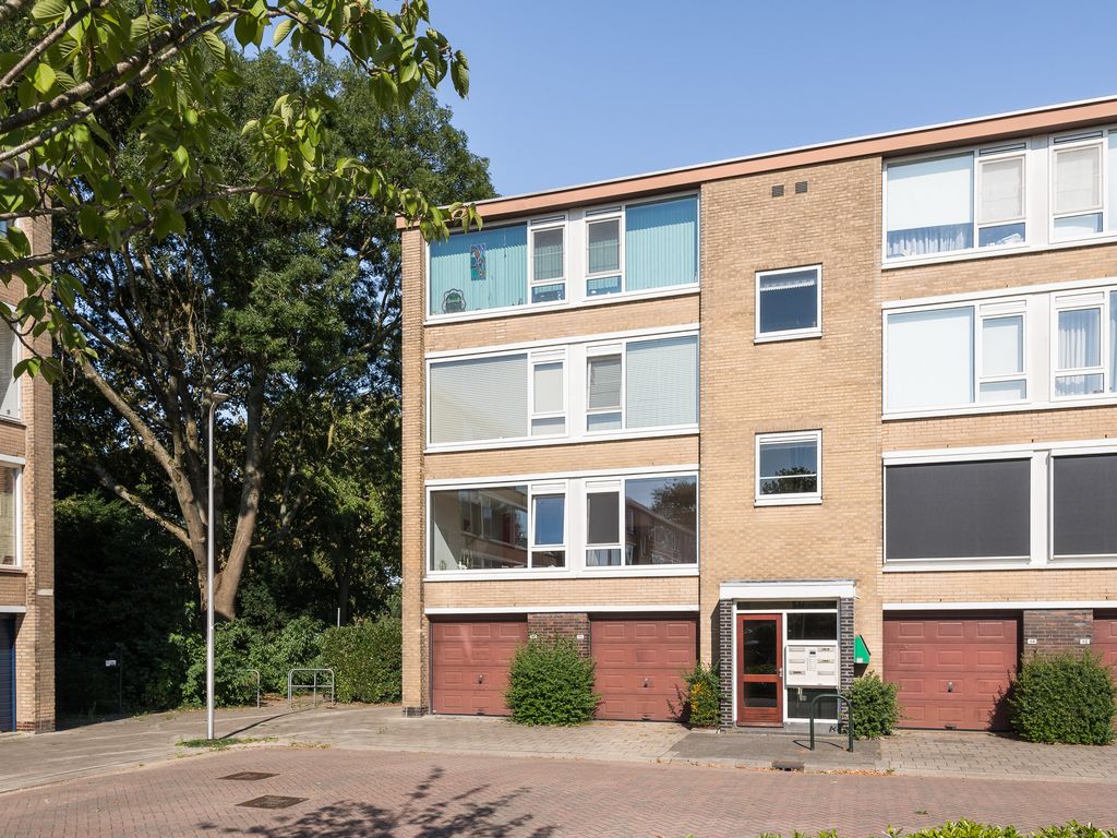 Mozartstraat 92, Ridderkerk