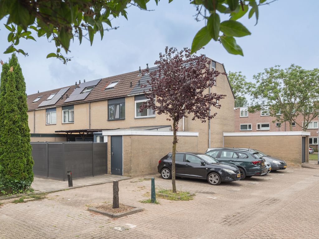 Schinnenbaan 54, Rotterdam