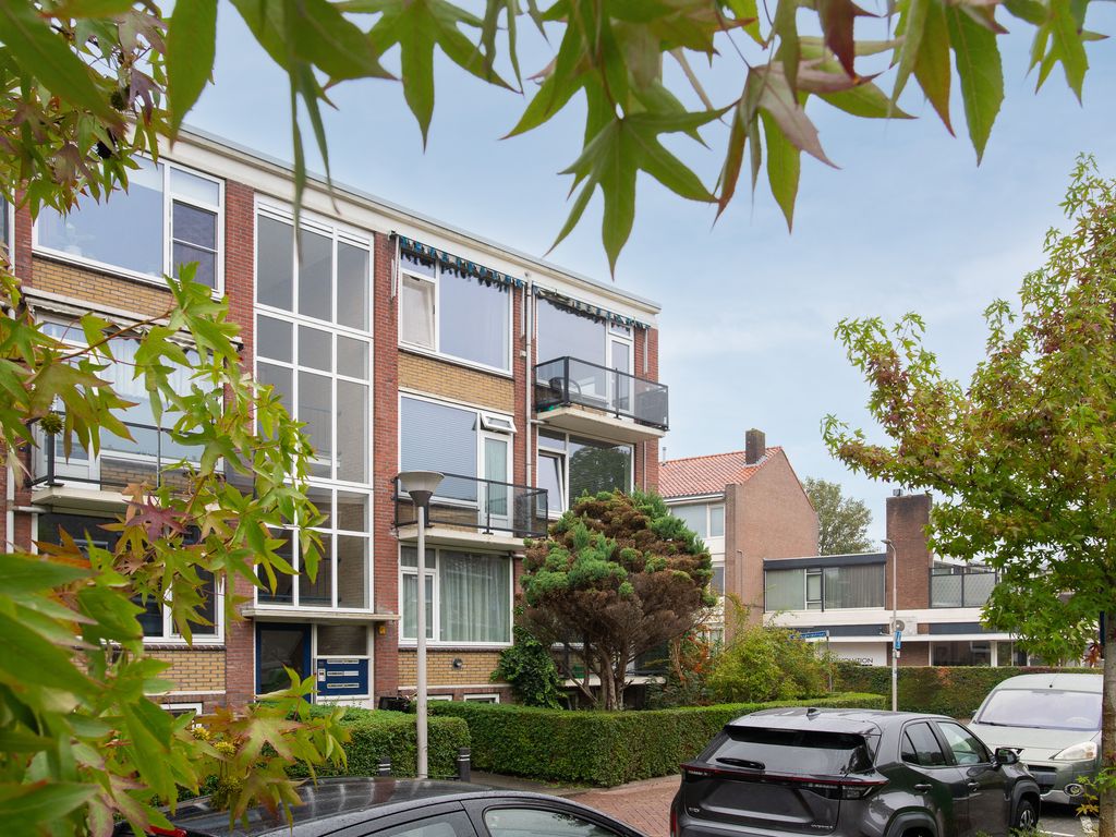 Jhr D Savornin Lohmanstr 18, Ridderkerk