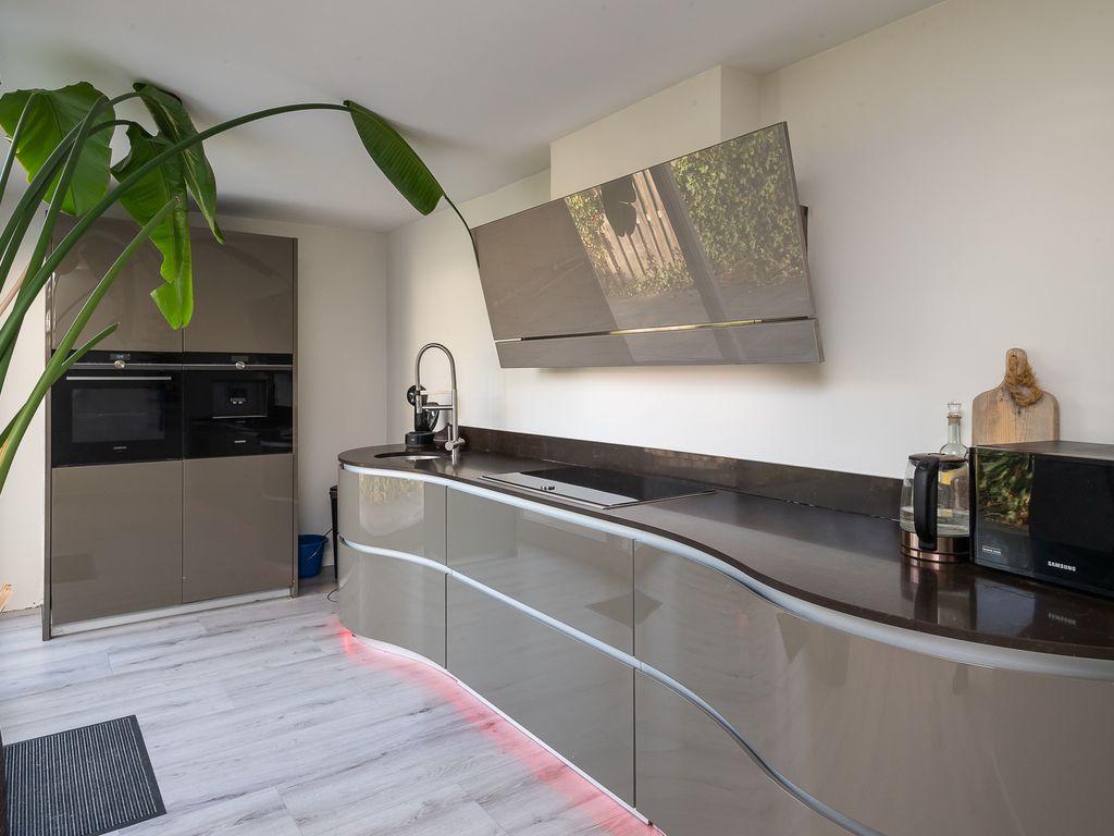 Van Leeuwenhoekstraat 101, Ridderkerk