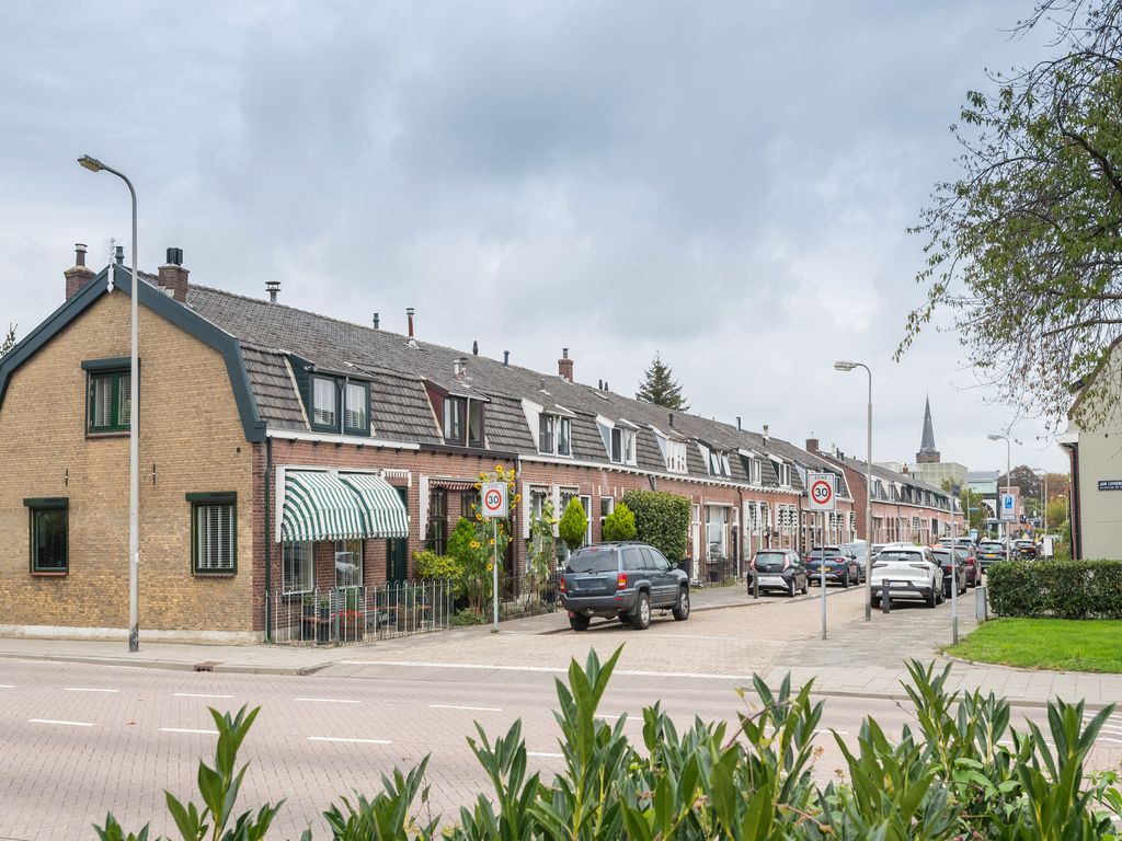 Kerkweg 50, Ridderkerk