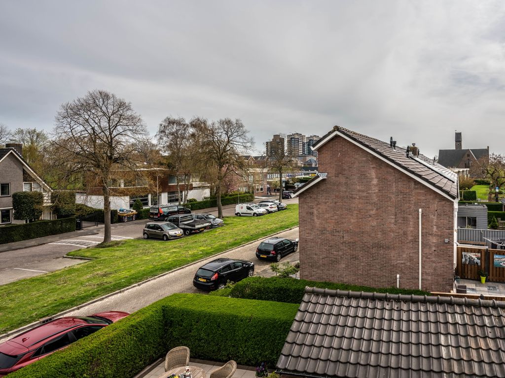 Graaf Florisstraat 1, Ridderkerk