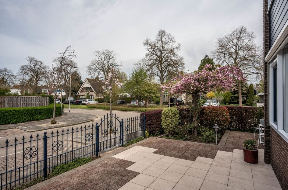 Graaf Florisstraat 1
