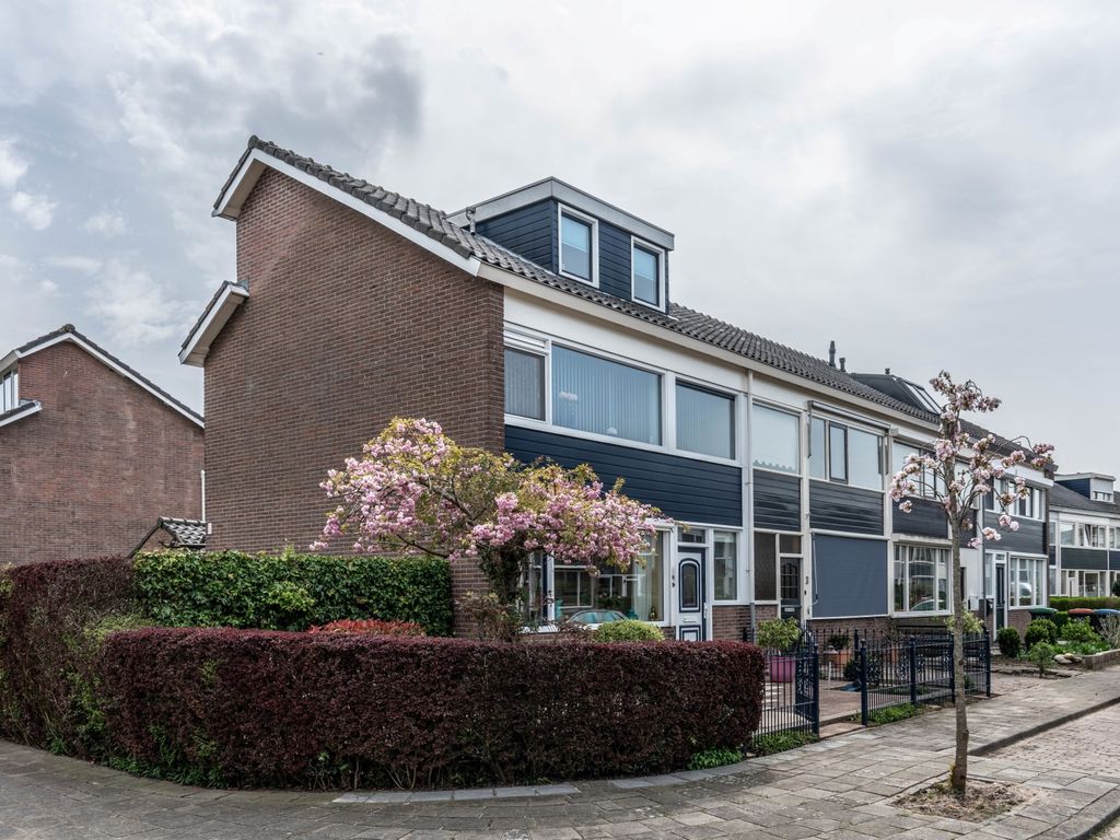 Graaf Florisstraat 1, Ridderkerk