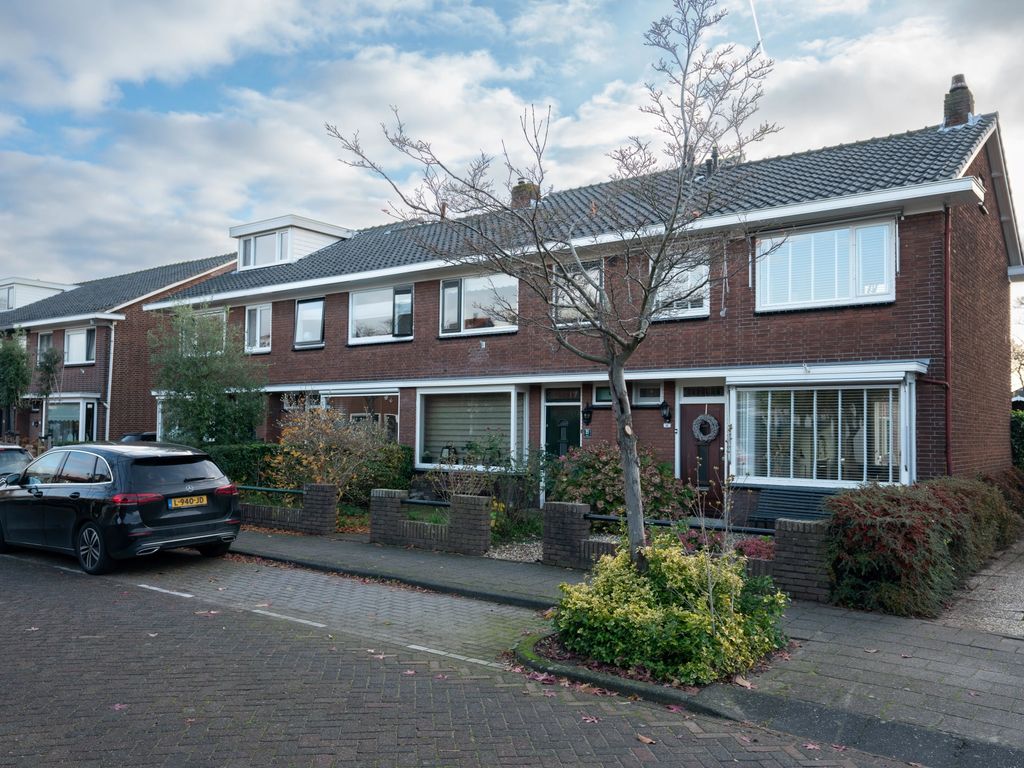Graaf Adolfstraat 23, Ridderkerk