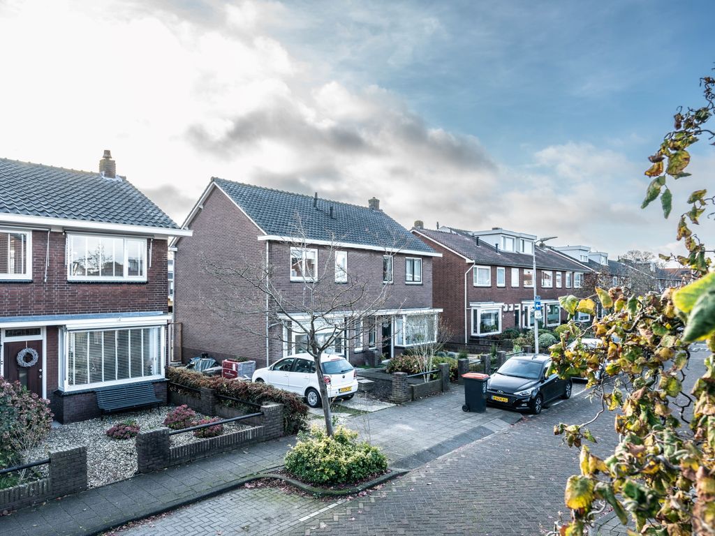 Graaf Adolfstraat 23, Ridderkerk