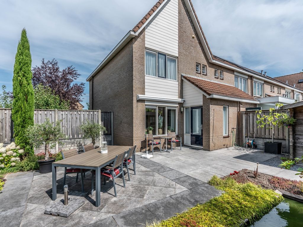 Tarbot 6, Ridderkerk