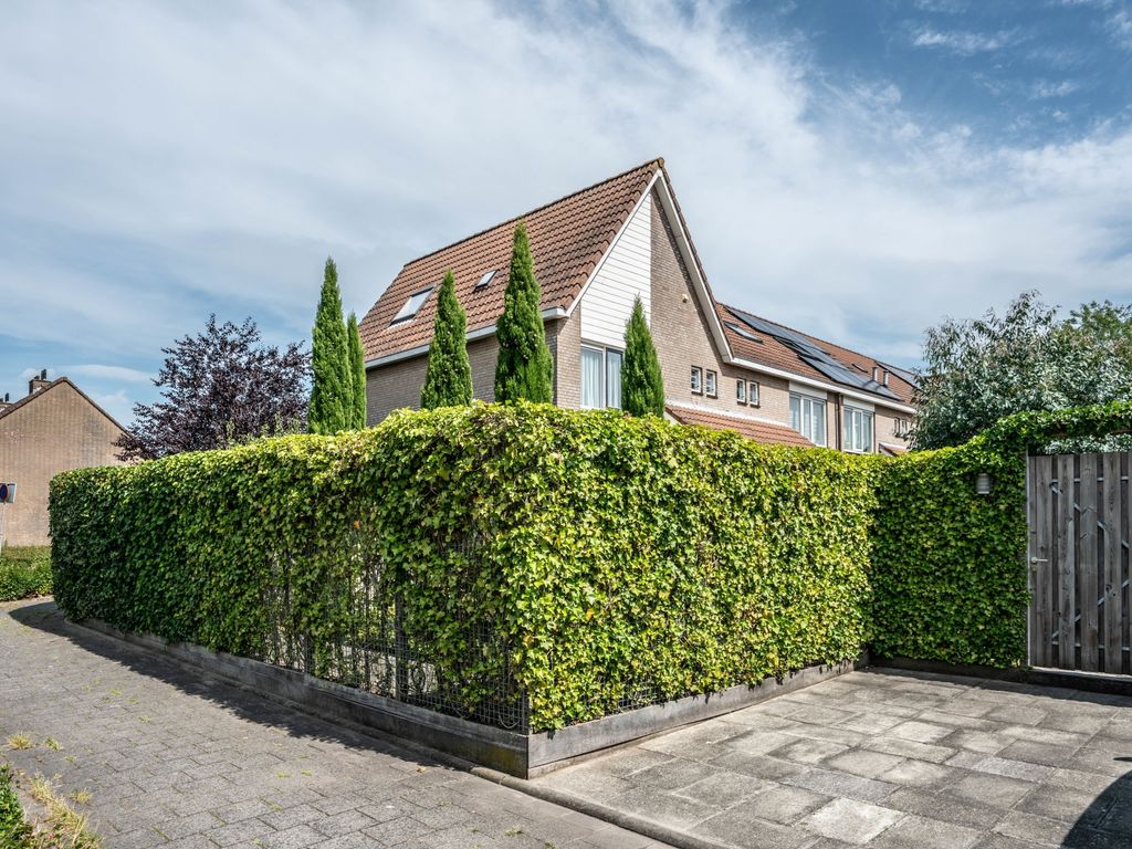 Tarbot 6, Ridderkerk