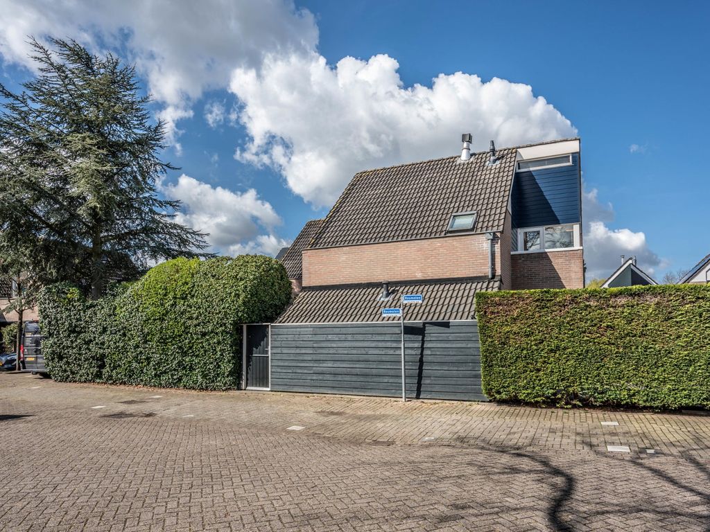 Rosmolen 160, Ridderkerk