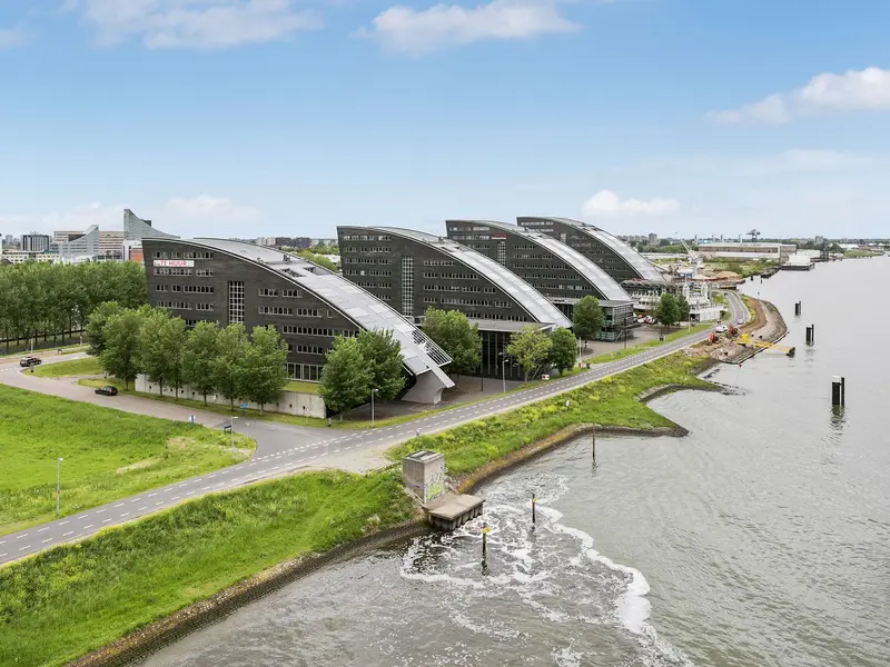 EQ Investments heeft namens Meerdervoort kantorencampus Riverside Offices (13.000 m2) aangekocht.