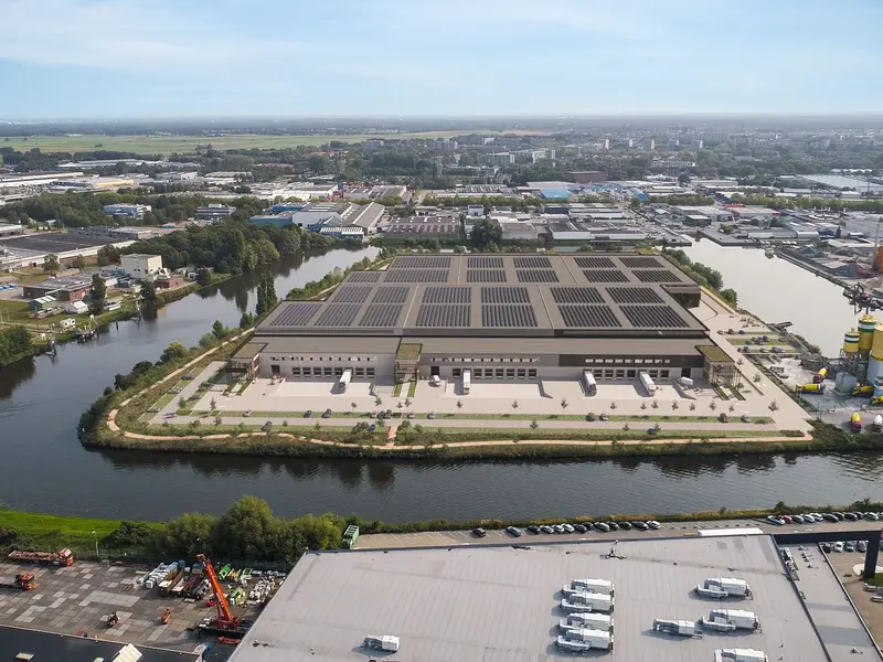 Brouwerij Frontaal huurt 7.500 m2 bedrijfsruimte in nieuwbouwontwikkeling 'The Bay'