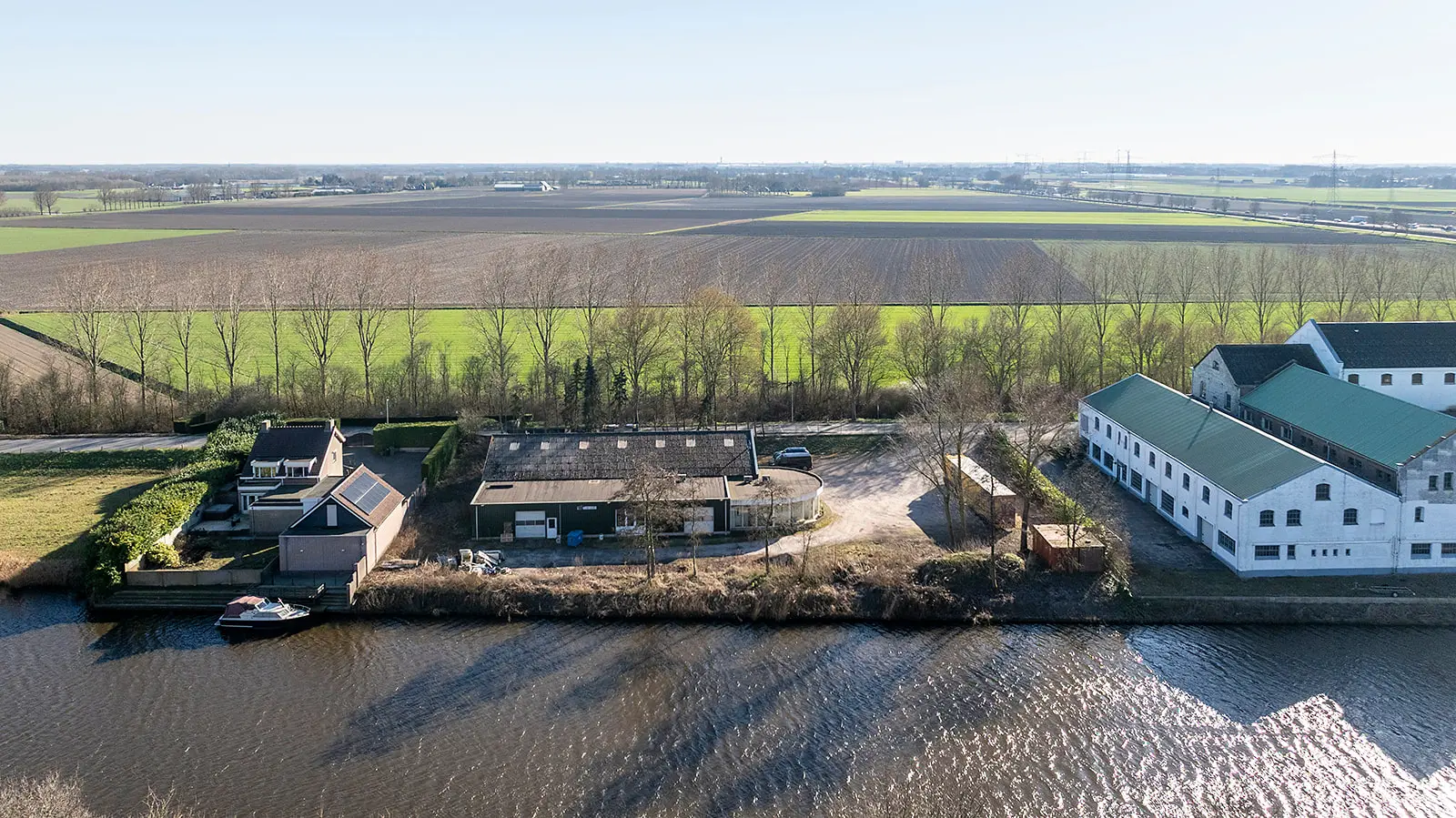 Verkocht: Mulitfuntioneel bedrijsobject aan de Sint Antoinedijk 15a in Oud Gastel