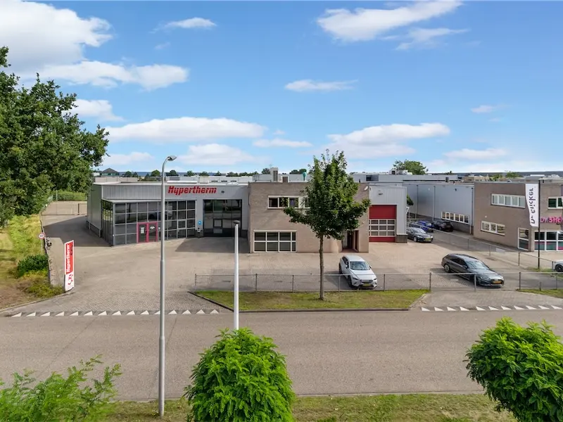 Bedrijfscomplex aan Vaartveld 9 te Roosendaal verkocht aan particuliere belegger