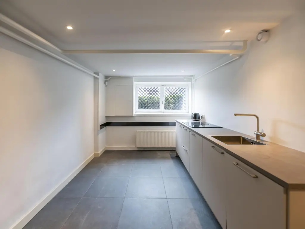 Baronielaan 1, BREDA