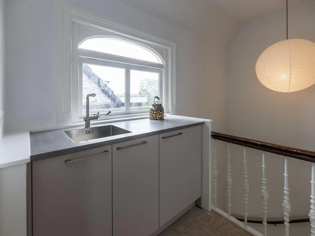 Baronielaan 1, BREDA