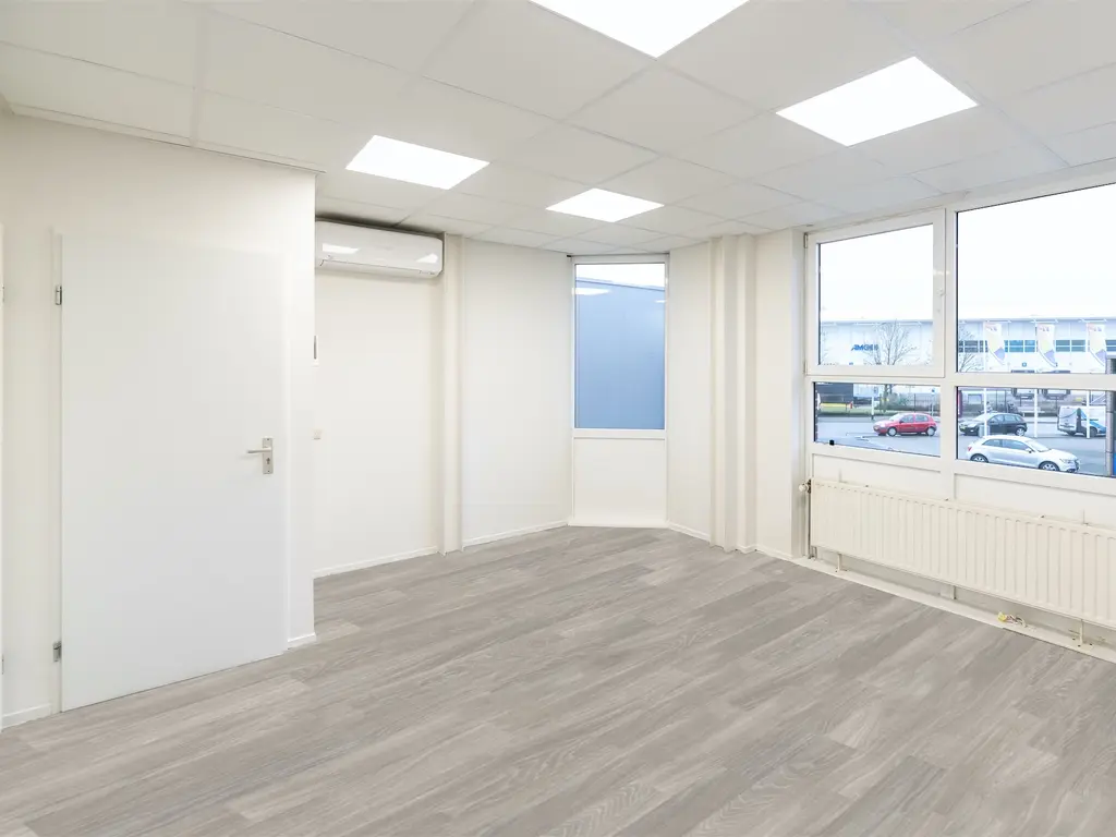 Minervum 7376, BREDA