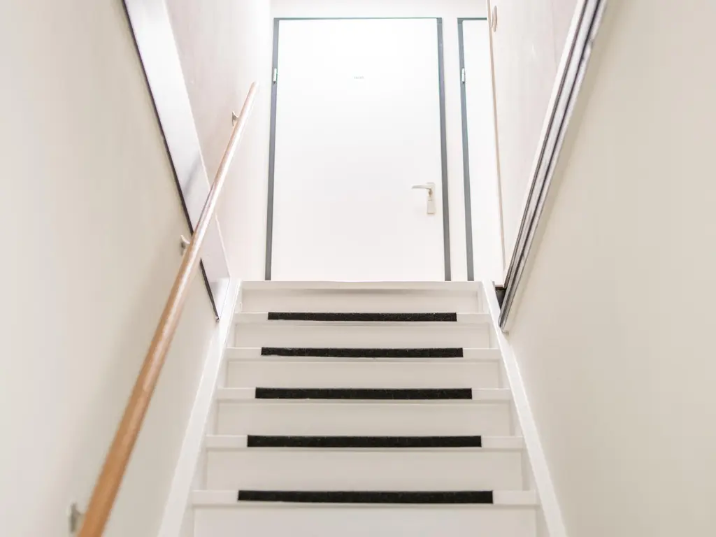 Minervum 7456A, Breda