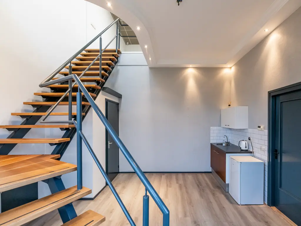 Nijverheidsweg 16, Bavel