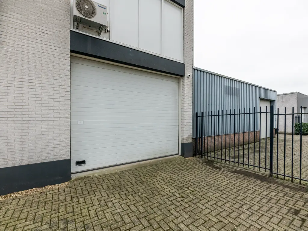 Nijverheidsweg 16, Bavel