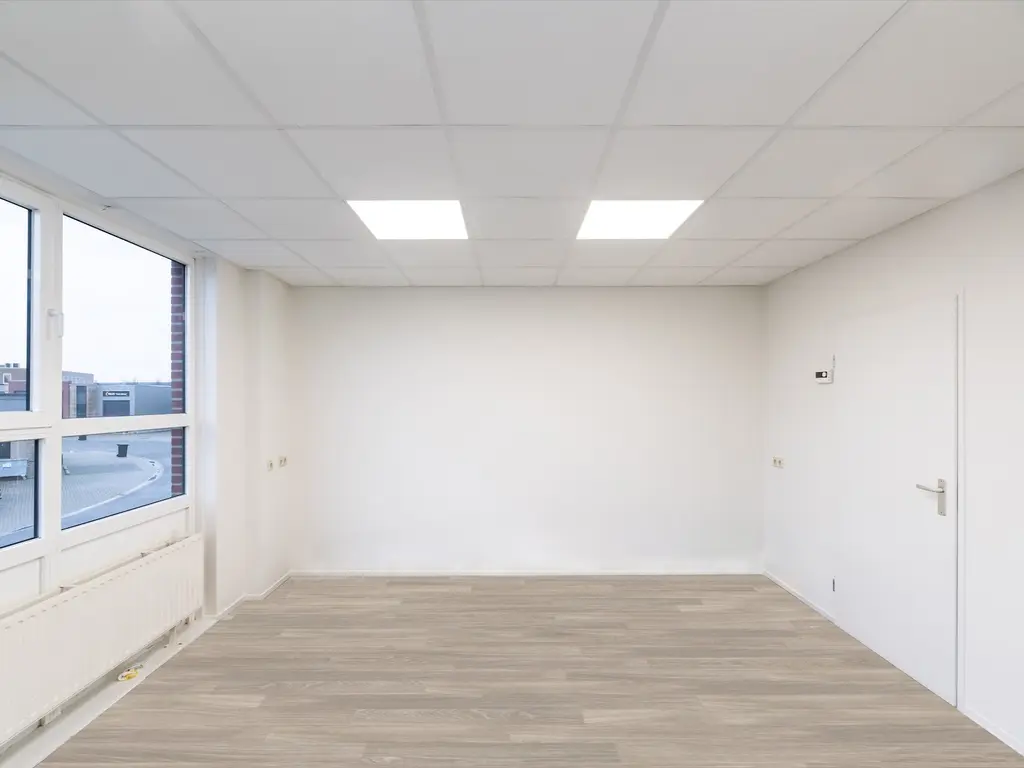 Minervum 7378, Breda