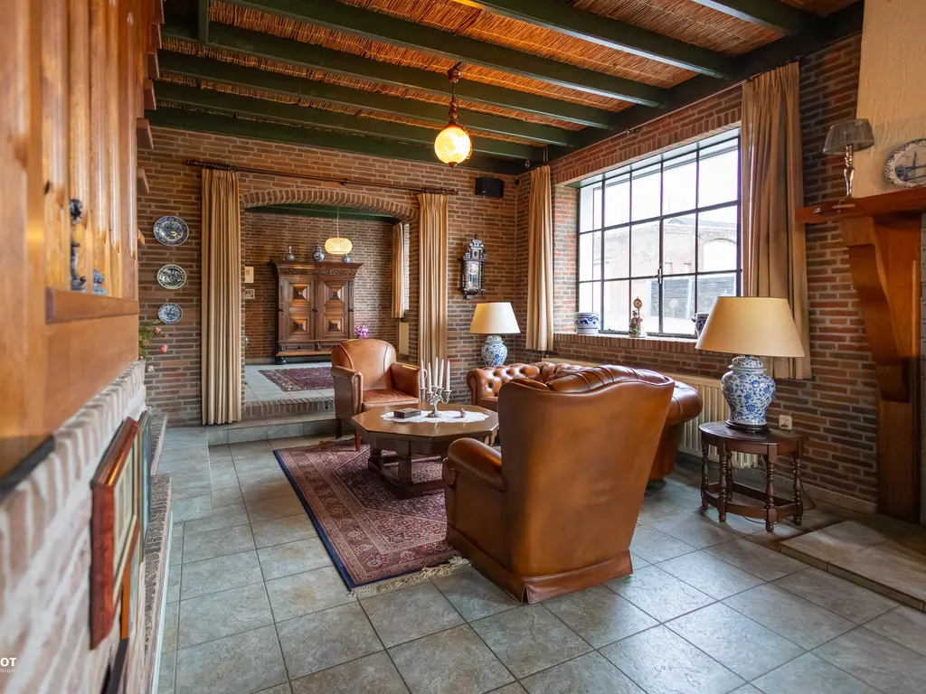 St. Antoinedijk 13-15, OUD GASTEL