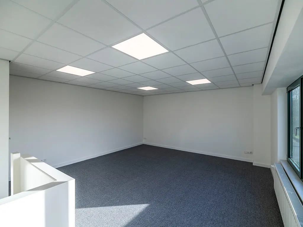 Minervum 7234, Breda