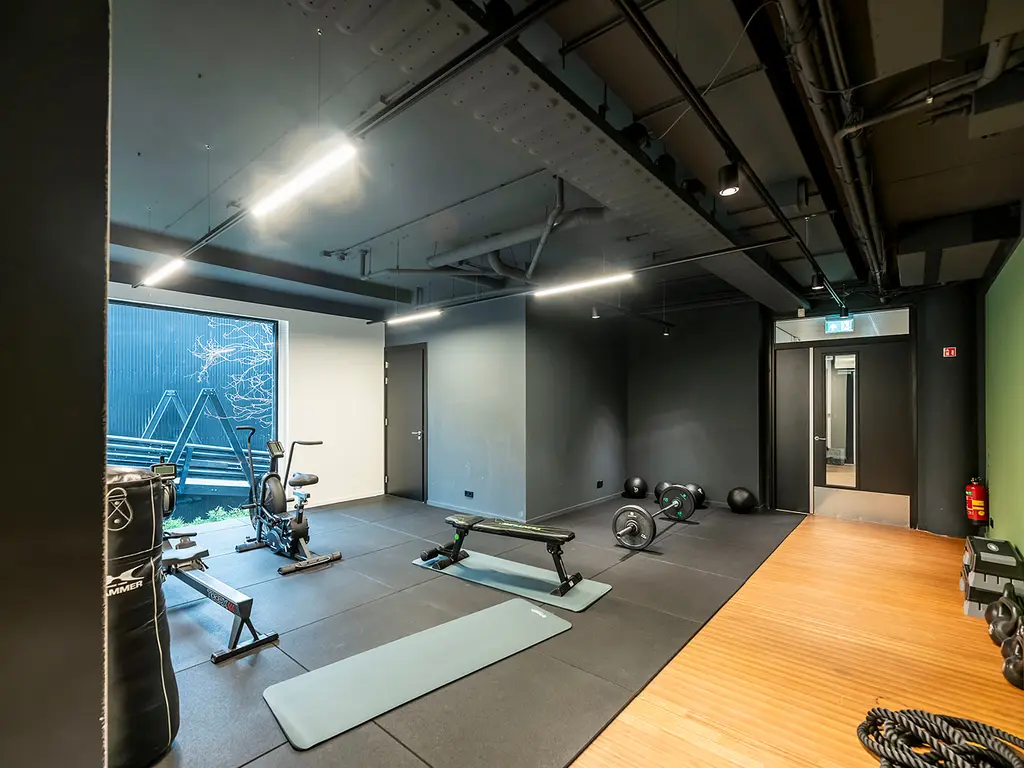 Minervum 7032, Breda