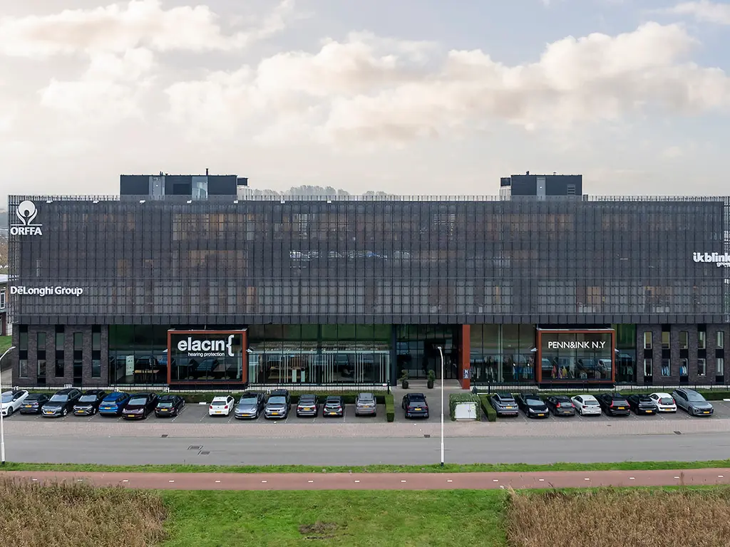 Minervum 7032, Breda