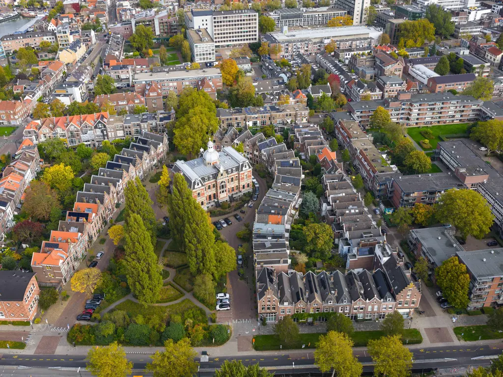 Rozenhof 33, Dordrecht