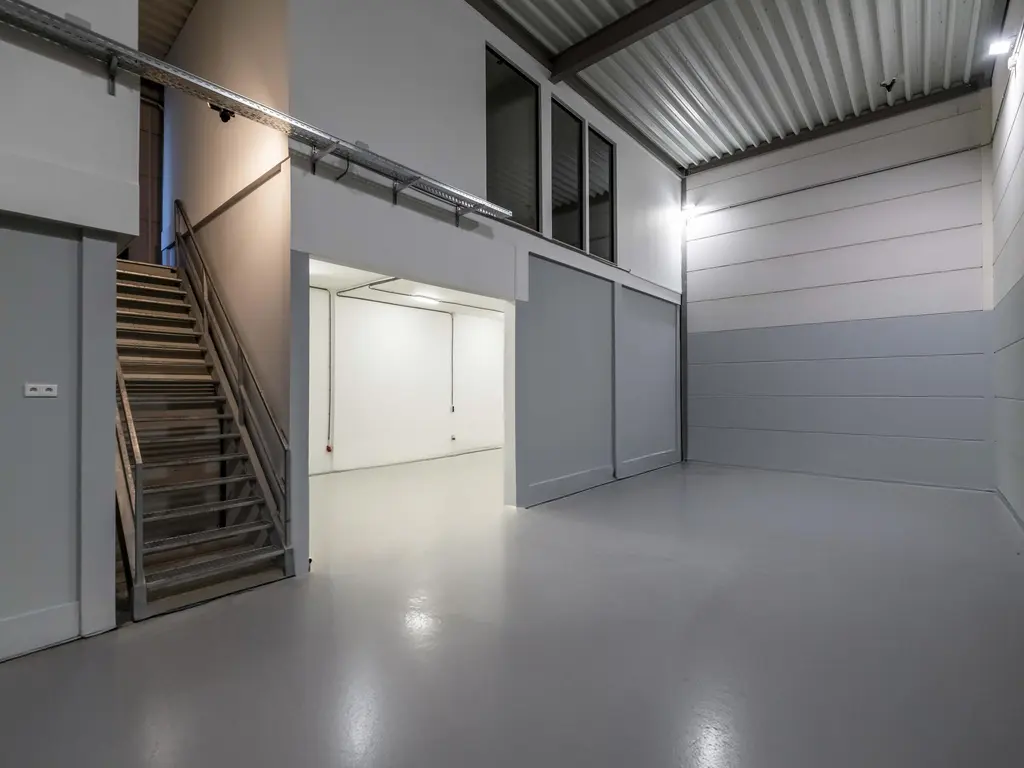 Zirkoon 234, Dordrecht