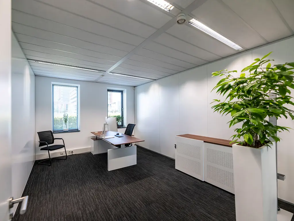 Laan van Londen 100, Dordrecht