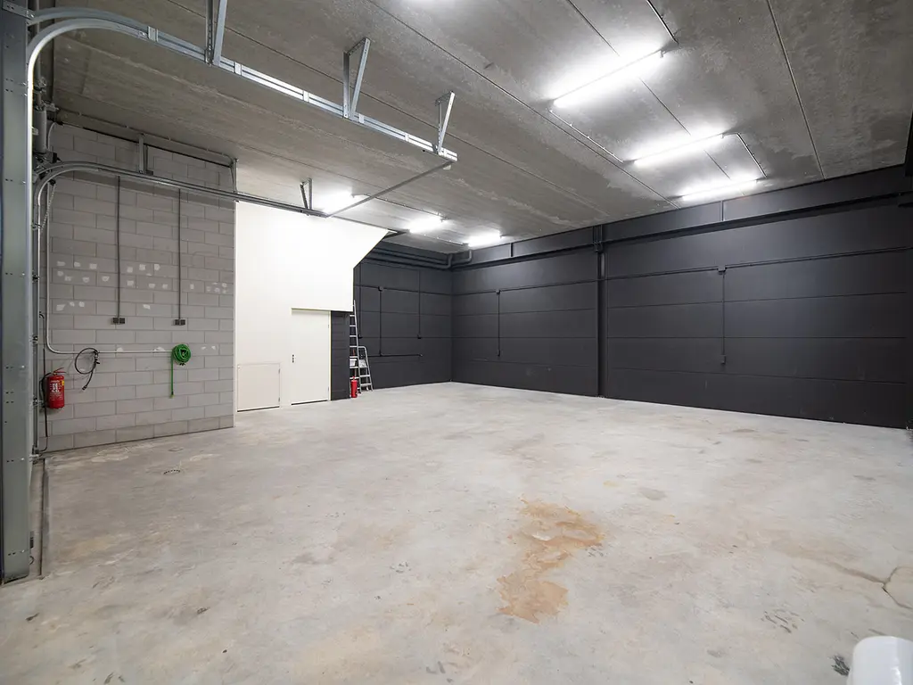 Regenbeemd 25A, Breda