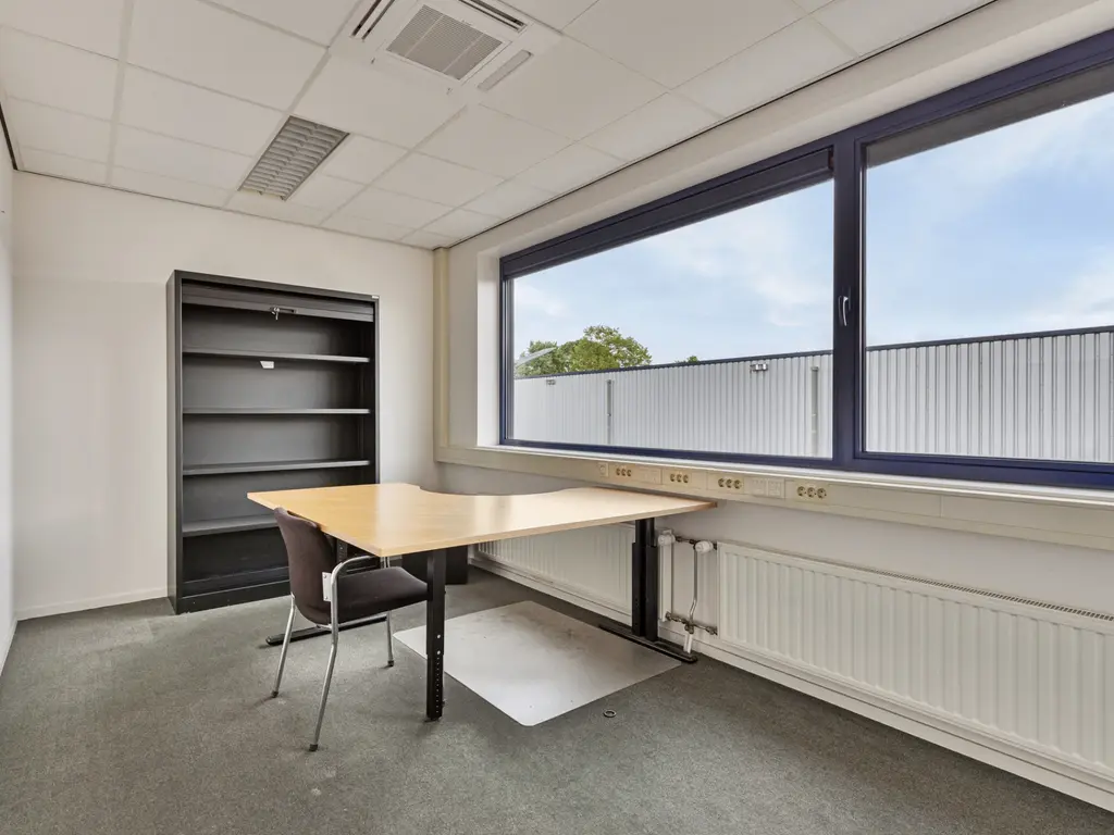 Schotsbossenstraat 8, Roosendaal