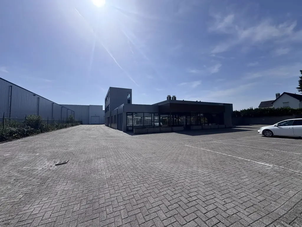 Schotsbossenstraat 8, Roosendaal