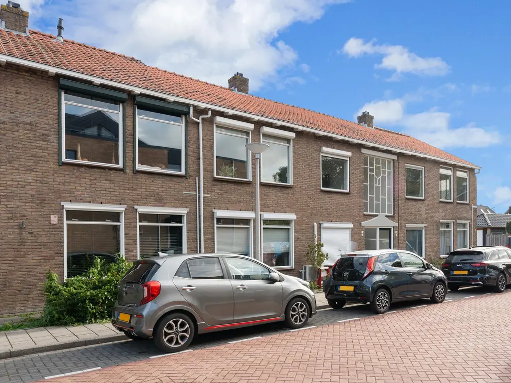 Waalstraat 8, HENDRIK-IDO-AMBACHT