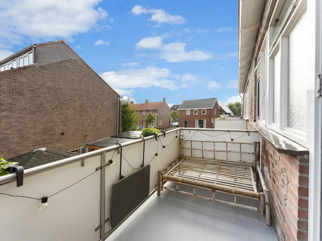 Waalstraat 8, HENDRIK-IDO-AMBACHT